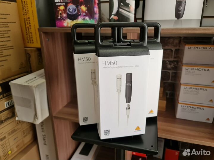 Behringer HM50 конденсаторный микрофон белый