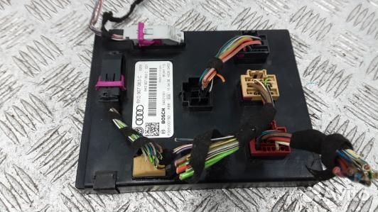 Блок бортовой сети (блок управления BCM) audi A4 B