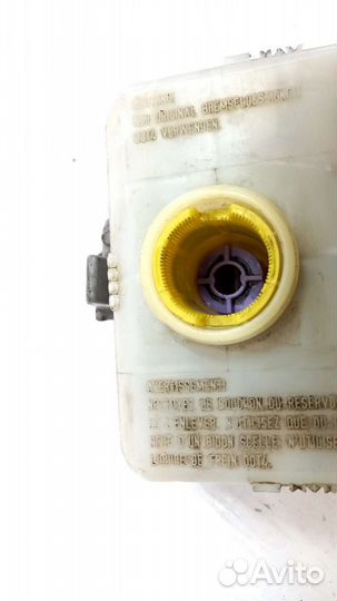 Главный тормозной цилиндр Audi A6 c7 Quattro