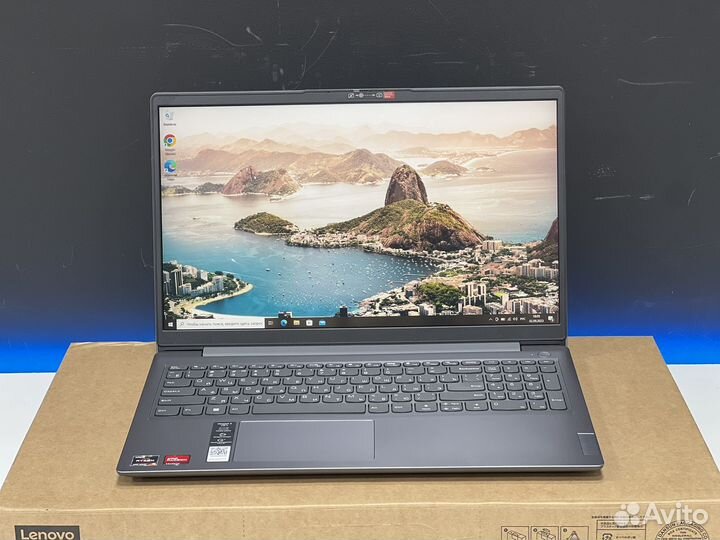 Новый ноут IPS Ryzen 3 5300u SSD+HDD 8G озу