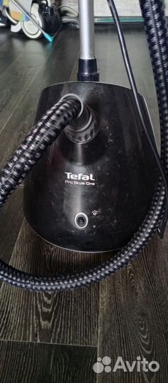 Отпариватель для одежды вертикальный