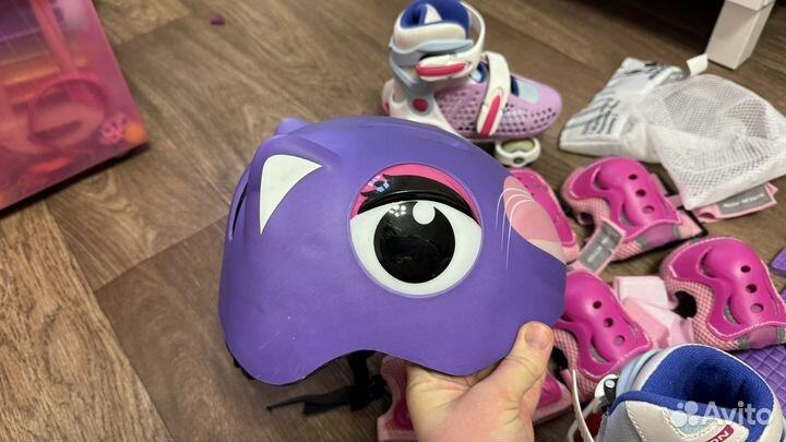 Детские ролики + шлем + защита