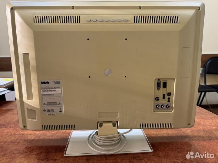 LED телевизор со встроенным dvd плеером BBK