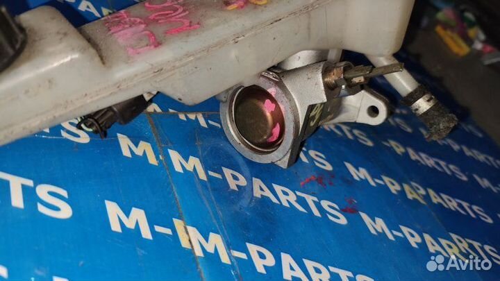 Главный тормозной цилиндр Mazda Demio DY3W 2004