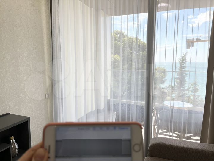 2-к. квартира, 54 м², 4/10 эт.