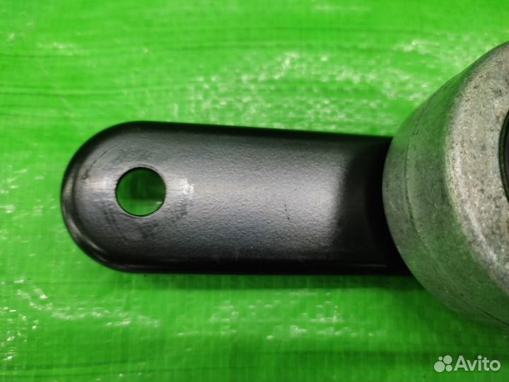 Подушка двигателя зад. VW Tiguan/Q3/Passat/Sharan