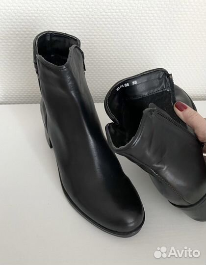 Сет из 3-х вещей - Ботинки берет шарф р.37-37,5