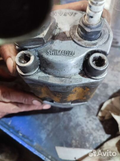 Насос от манипулятора unic