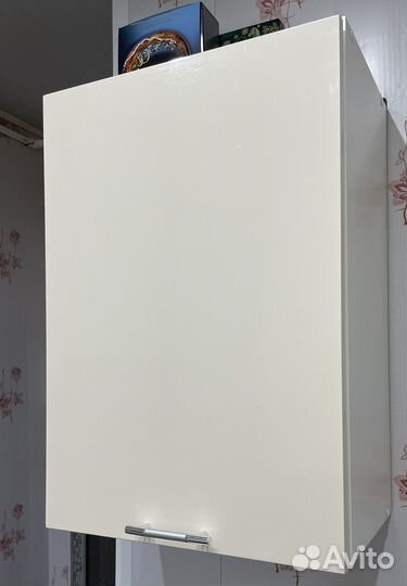 Бронь Кухонный навесной шкаф