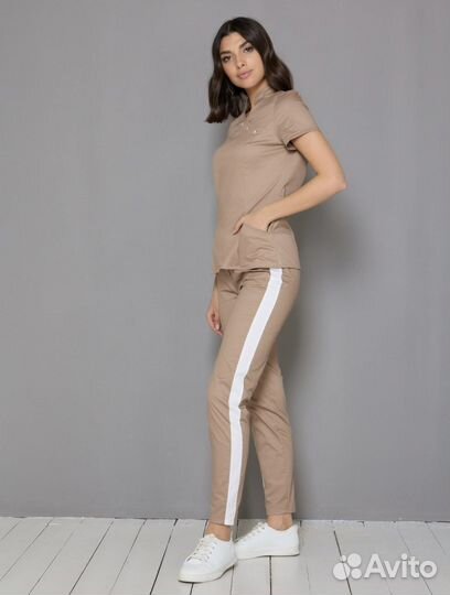 Хирургический медицинский костюм