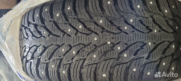 Nokian Tyres Hakkapeliitta 9 SUV 245/60 R18 109T