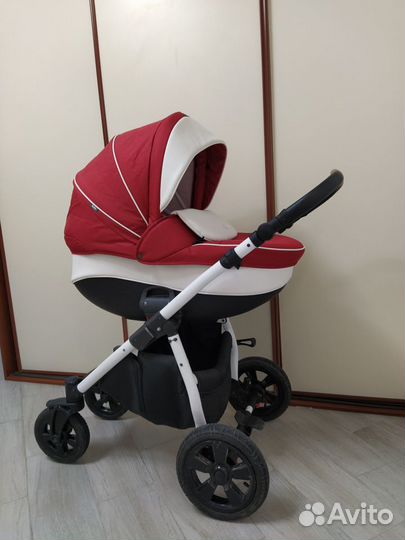 Коляска Tutis Zippy 2 в 1 Люлька и Прогулочная