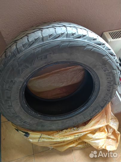 Bridgestone Dueler A/T 265/65 R17