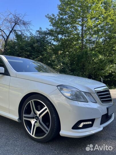 Mercedes-Benz E-класс 1.8 AT, 2010, 238 000 км