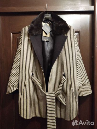 Пальто женское новое 46