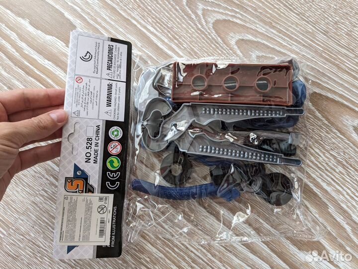 Новые игрушки Лото кубики пазлы инструменты