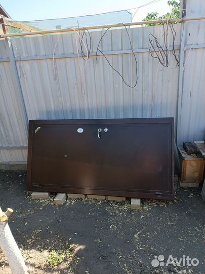 Дверь входная металлическая