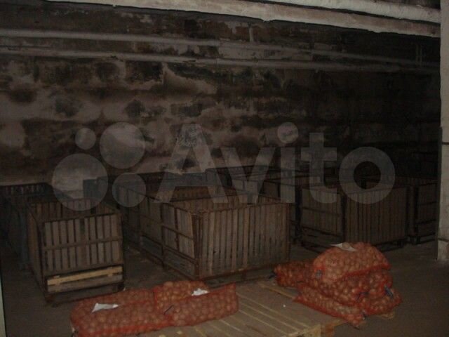 Склад, 300 м²