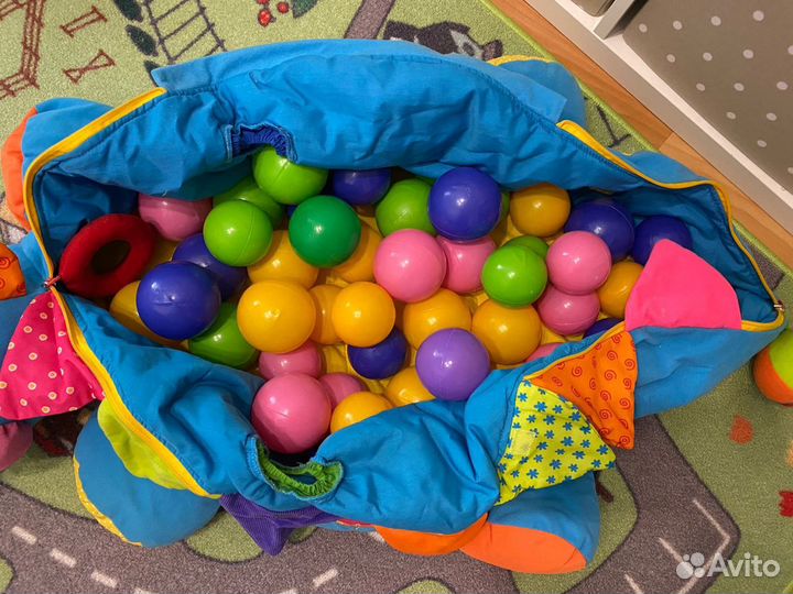 Сухой бассейн «Дракон» с шариками