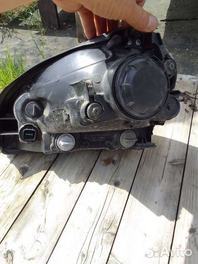 Фара hyundai tucson 1