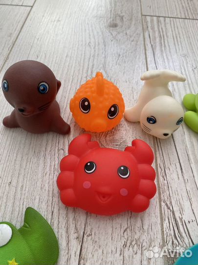 Игрушки для ванной