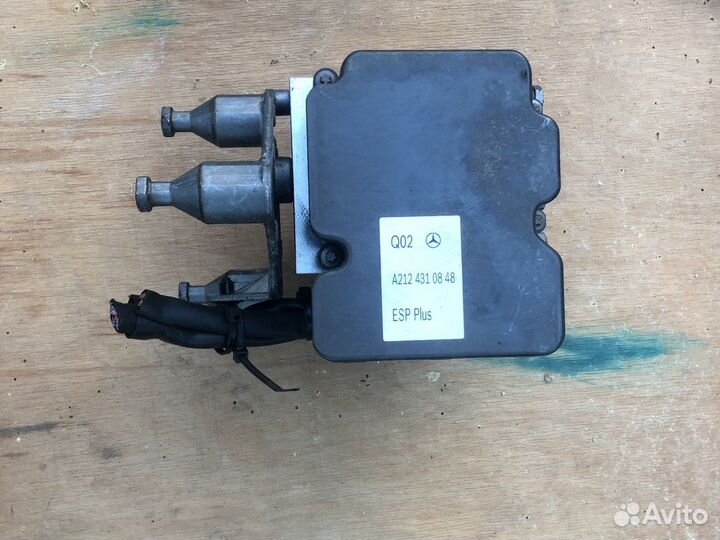 Блок Абс ABS ESP plus Mercedes w212 Е212 е207w212