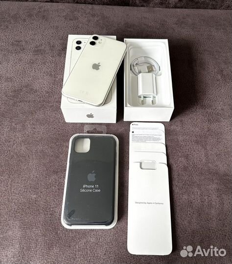 iPhone 11 64gb идеал