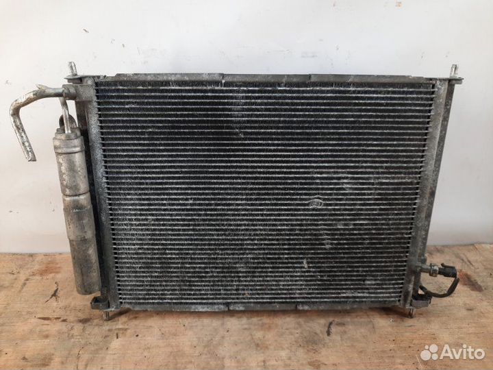 Радиатор основной Renault Modus хэтчбэк 5 дв. 1.6