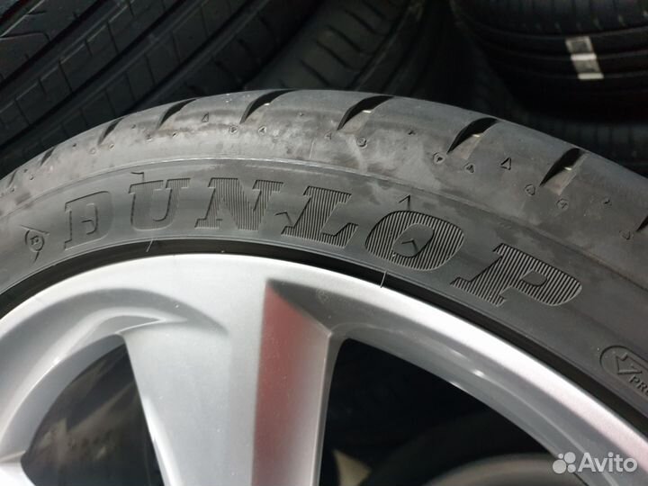 Dunlop Sport Maxx RT 225/40 R18 92Y