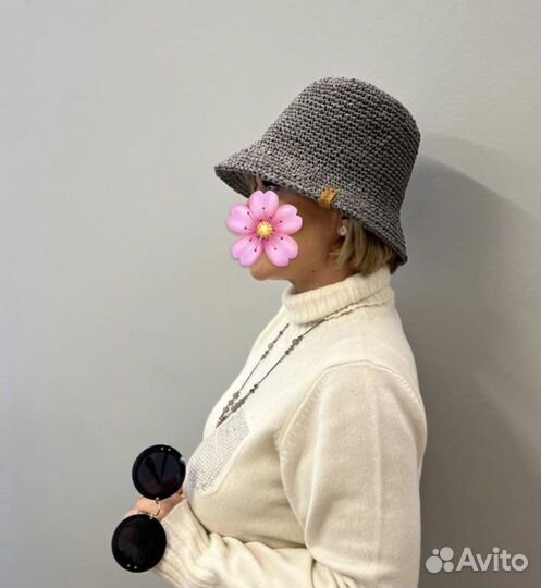 Панама из рафии