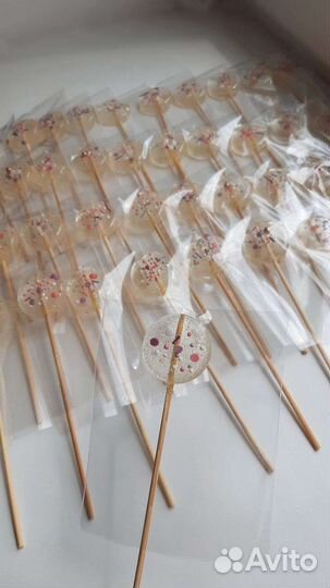 Леденцы на палочке