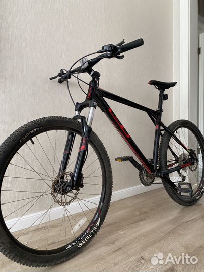 Горный велосипед GT