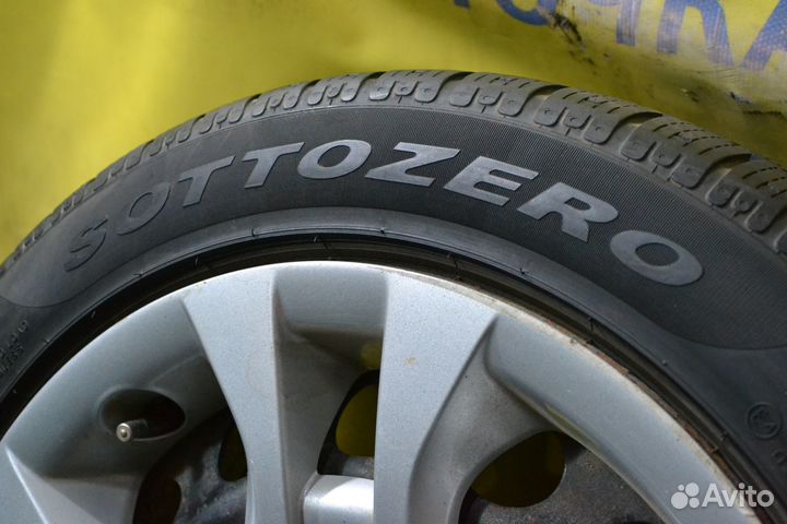 Pirelli Winter Sottozero 210 Serie II 225/50 R17