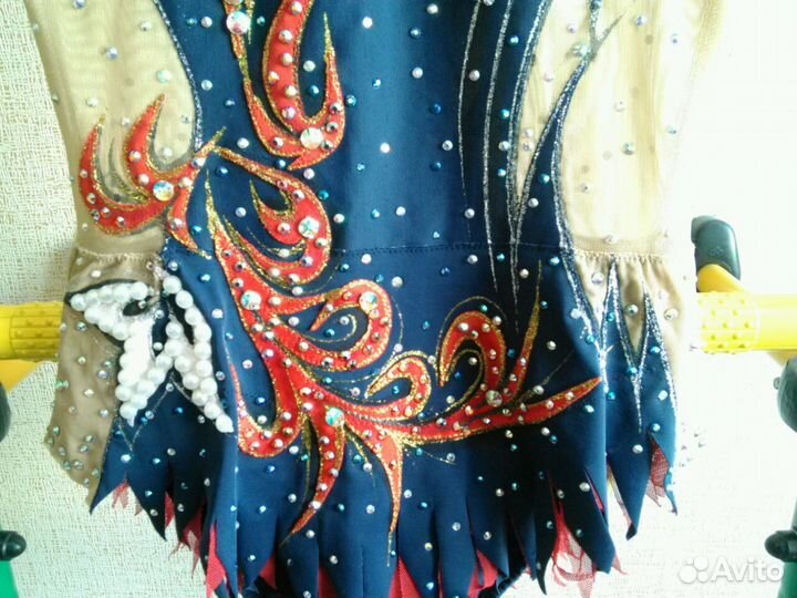 Гимнастический купальник для выступлений 146-158