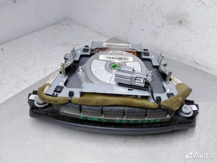 Подушка безопасности в руль