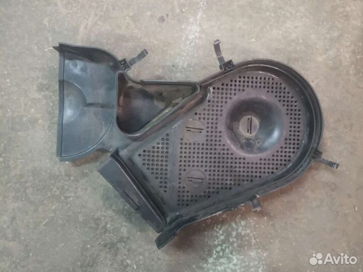 Крышка ремня грм Audi A6 C5 2.5TDI