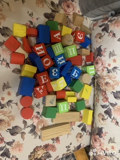 Развивающие игрушки