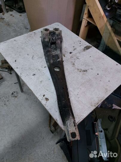 Продольный подрамник Haima 3