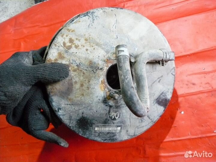 Усилитель тормозов вакуумный Toyota Corolla Е11