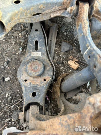 Рычаг правый Hyundai Santa Fe 3 DM 2.2 D4HB 2013