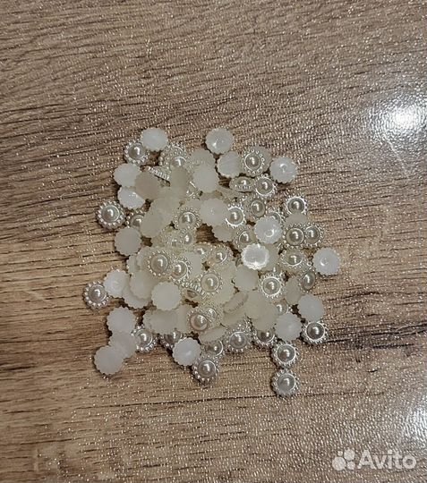 Жемчужные цветочки для рукоделия