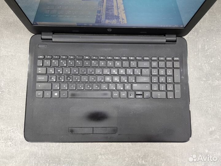 Ноутбук HP 15-af117ur