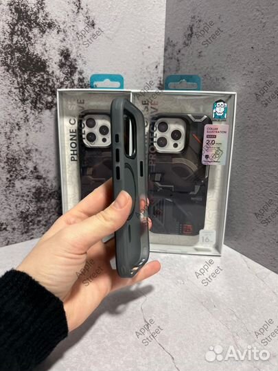 Benks Magnetic Perspective Mecha iPhone 16 Pro