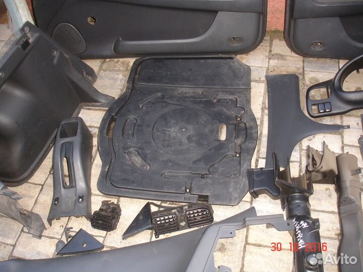 Пластик салона Mаzda купе 323F BA 94-98