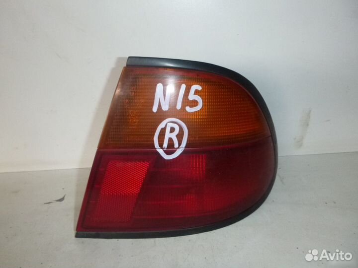 Фонарь задний наружный правый Nissan Almera N15