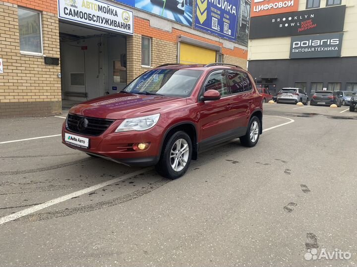 Volkswagen Tiguan 2.0 AT, 2011, 209 000 км