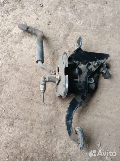 Главный цилиндр сцепления Chery Very A13