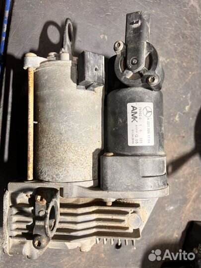 Насос регулировки подвески