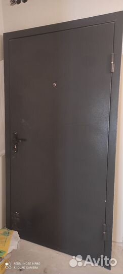 Дверь входная металлическая
