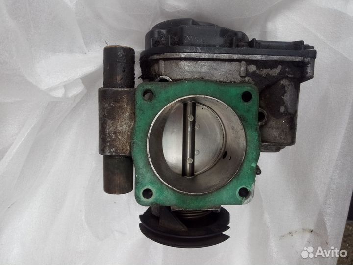 Дроссельная заслонка vag 058 133 063